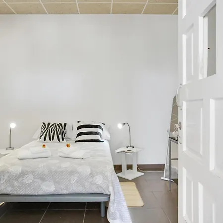 El Gato Genial Villa Lomo de Mena