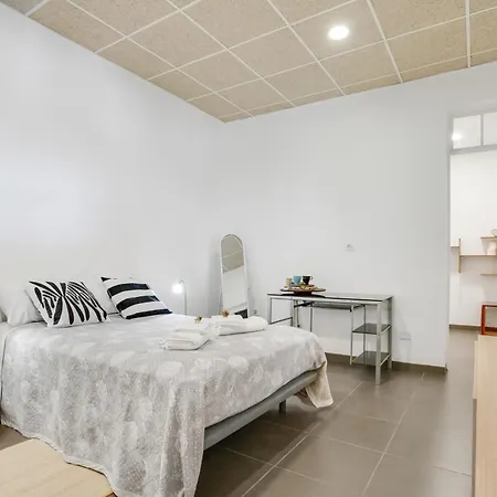 El Gato Genial Villa Lomo de Mena